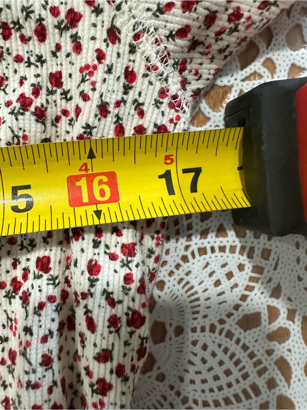 Faded Glory Large Floral Ribbed Henley Top Y2K Cottagecore Red Cream - Picture 3 of 5